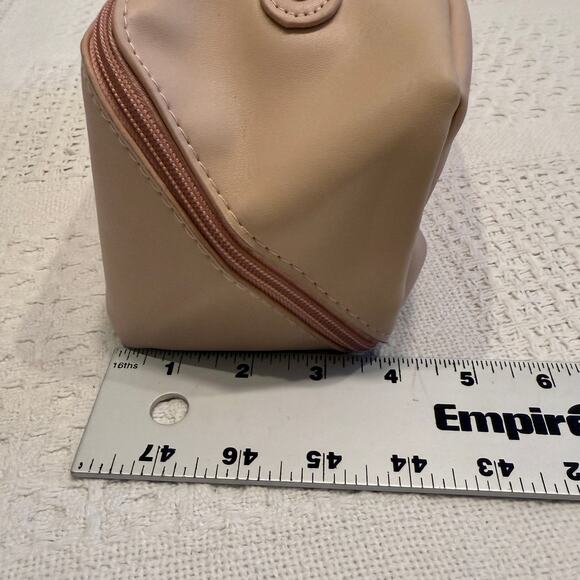 Rose of No Man's Land zip close travel cosmetic toiletry bag A3 2958 - Picture 3 of 9